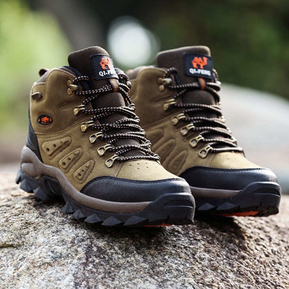 Men Military Style Non-slip Waterproof Climbing Hunting Hiking Boots