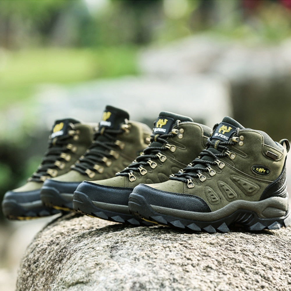 Men Military Style Non-slip Waterproof Climbing Hunting Hiking Boots