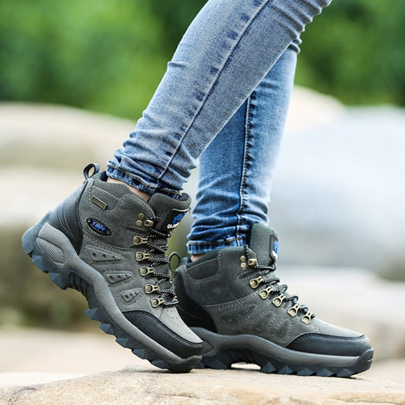 Men's and  Women's Waterproof Walking Climbing Hiking Boots